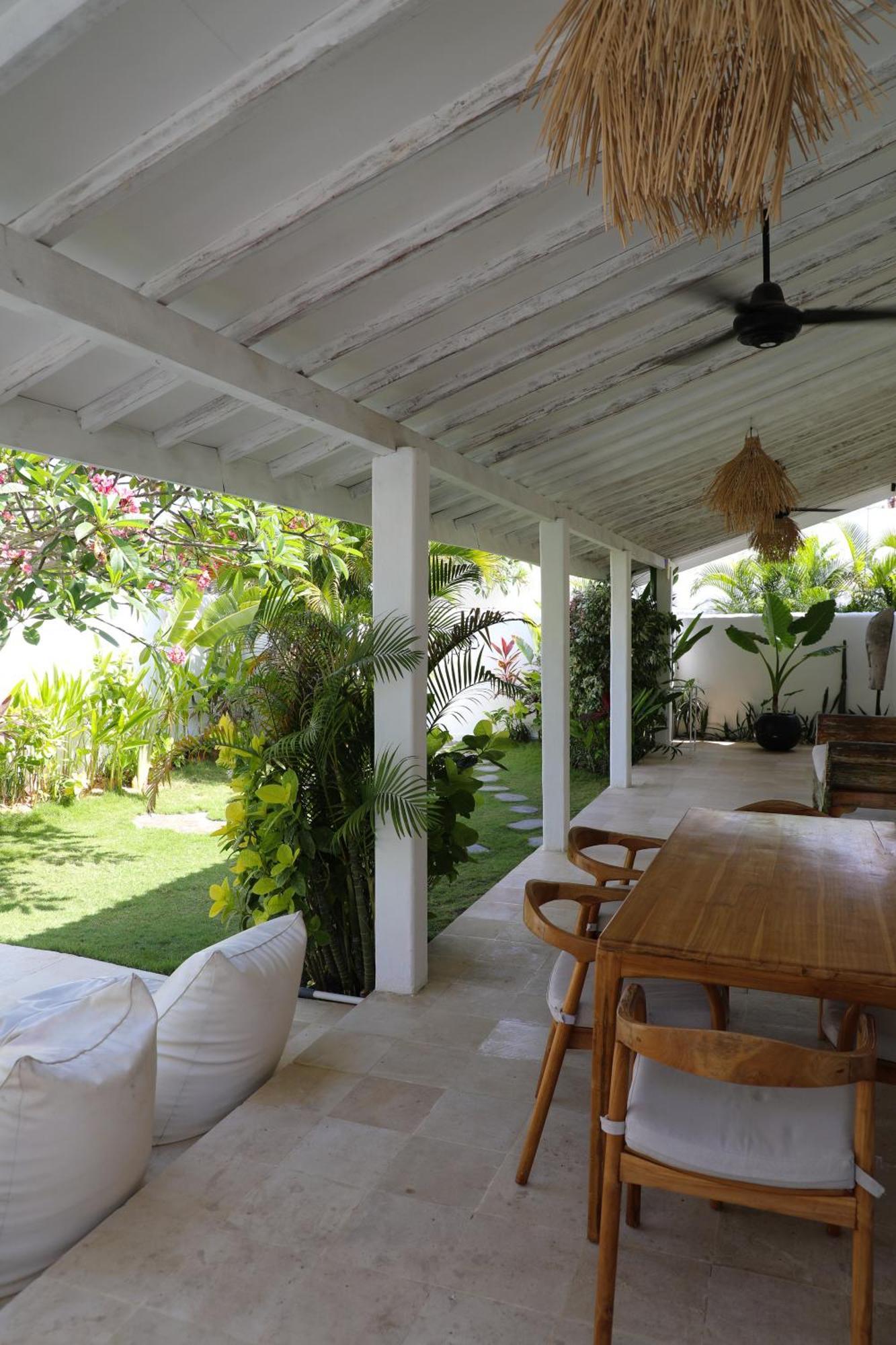 Villa Tom & Lucie Bingin Beach Uluwatu Kültér fotó